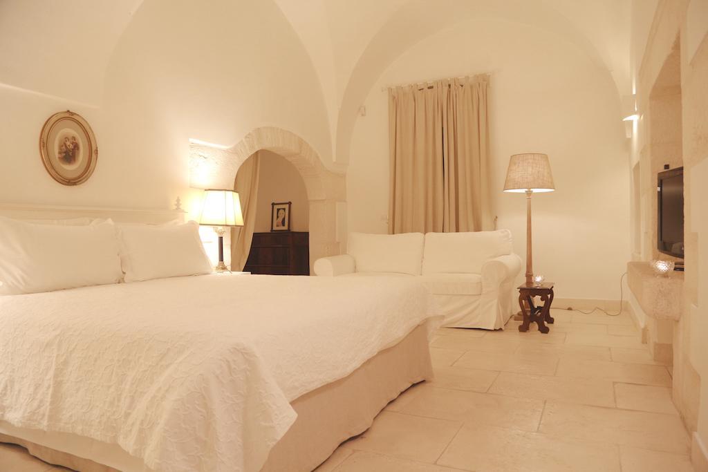 Casa D'Autore Bed & Breakfast Ostuni Exterior photo